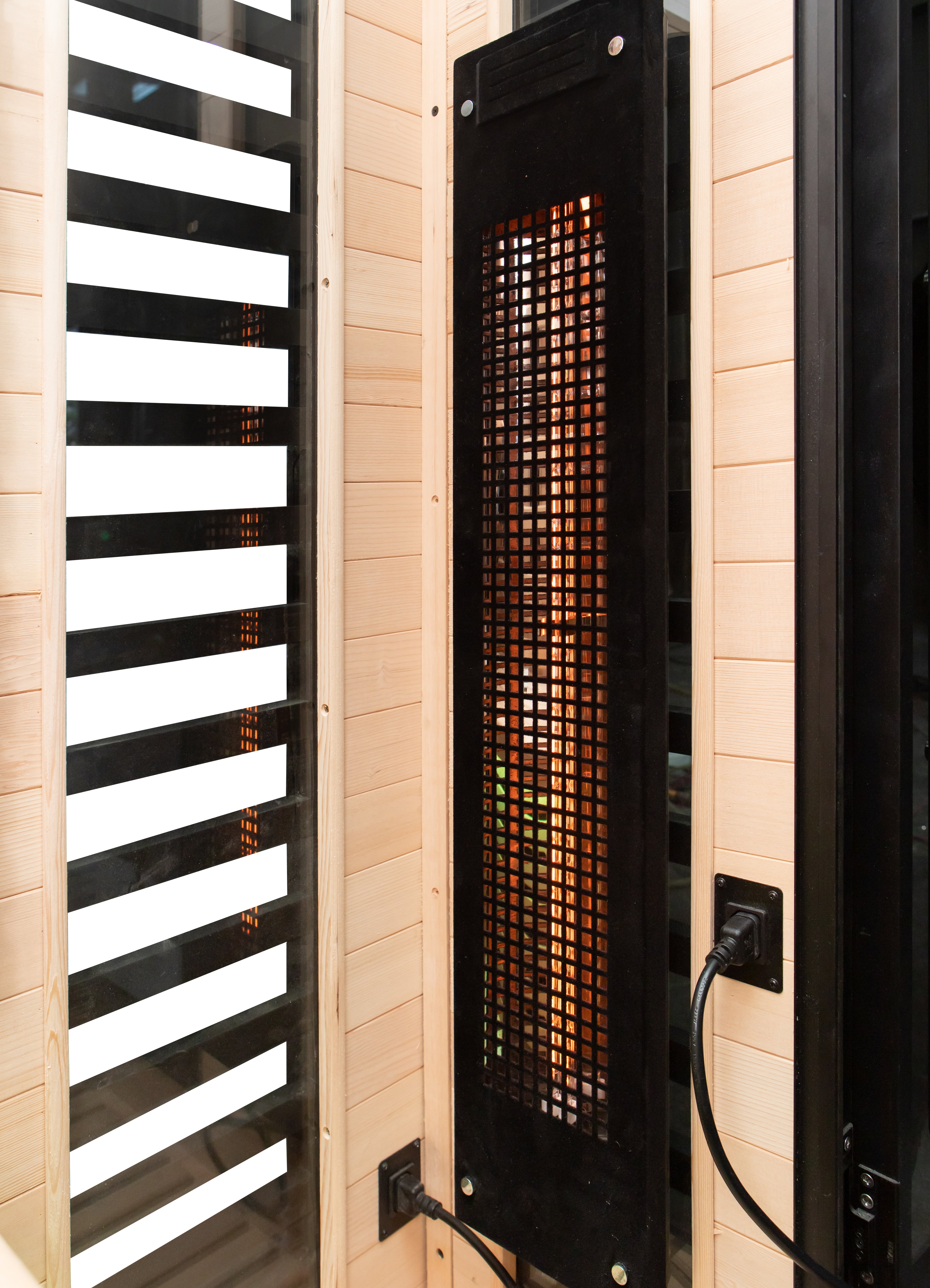 Peak Saunas Patagonia 2-Person Outdoor Full Spectrum Infrared Sauna with Built-In XL Medical-Grade Red Light Therapy and Smart WiFi App Control