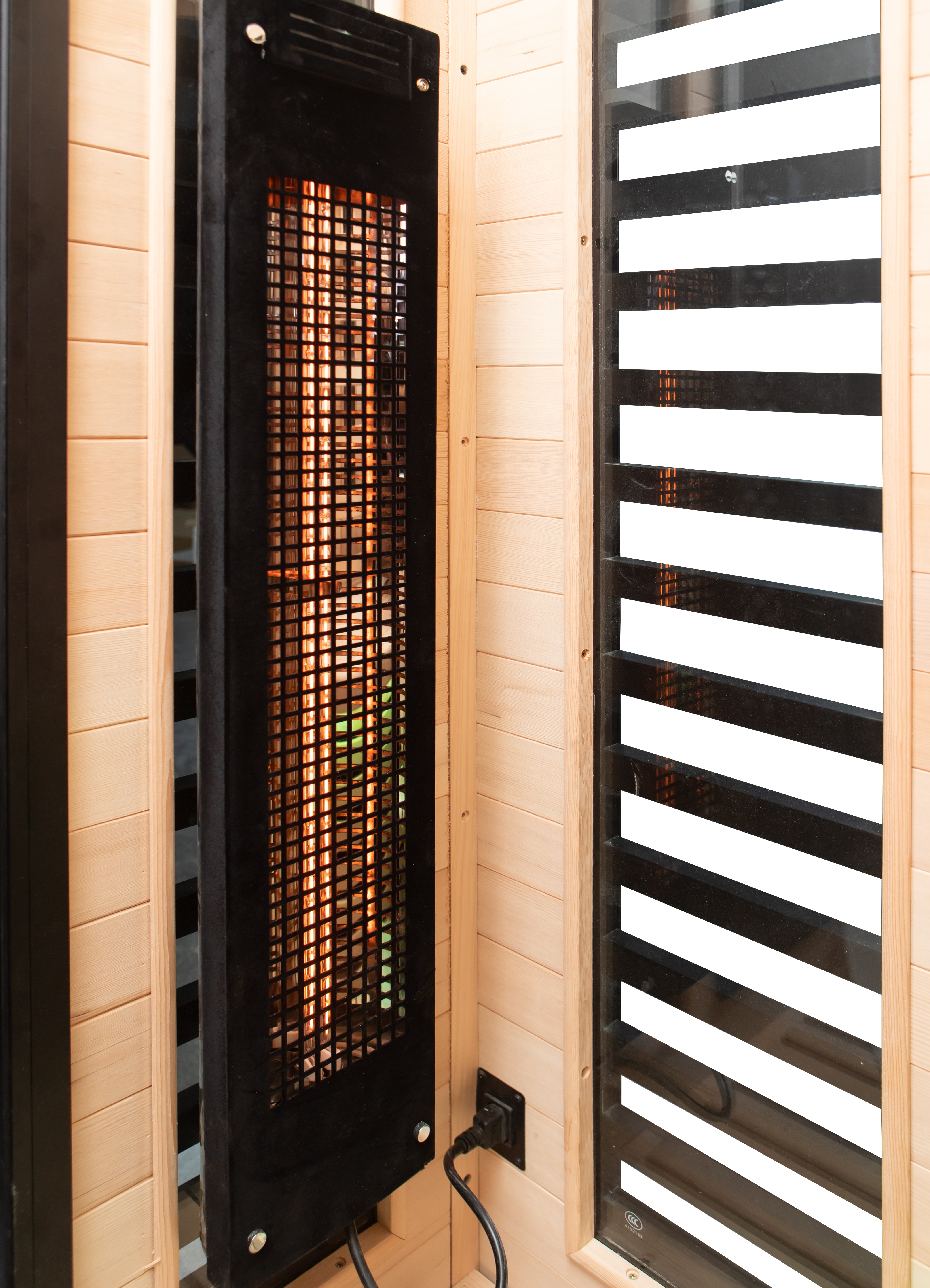 Peak Saunas Patagonia 2-Person Outdoor Full Spectrum Infrared Sauna with Built-In XL Medical-Grade Red Light Therapy and Smart WiFi App Control