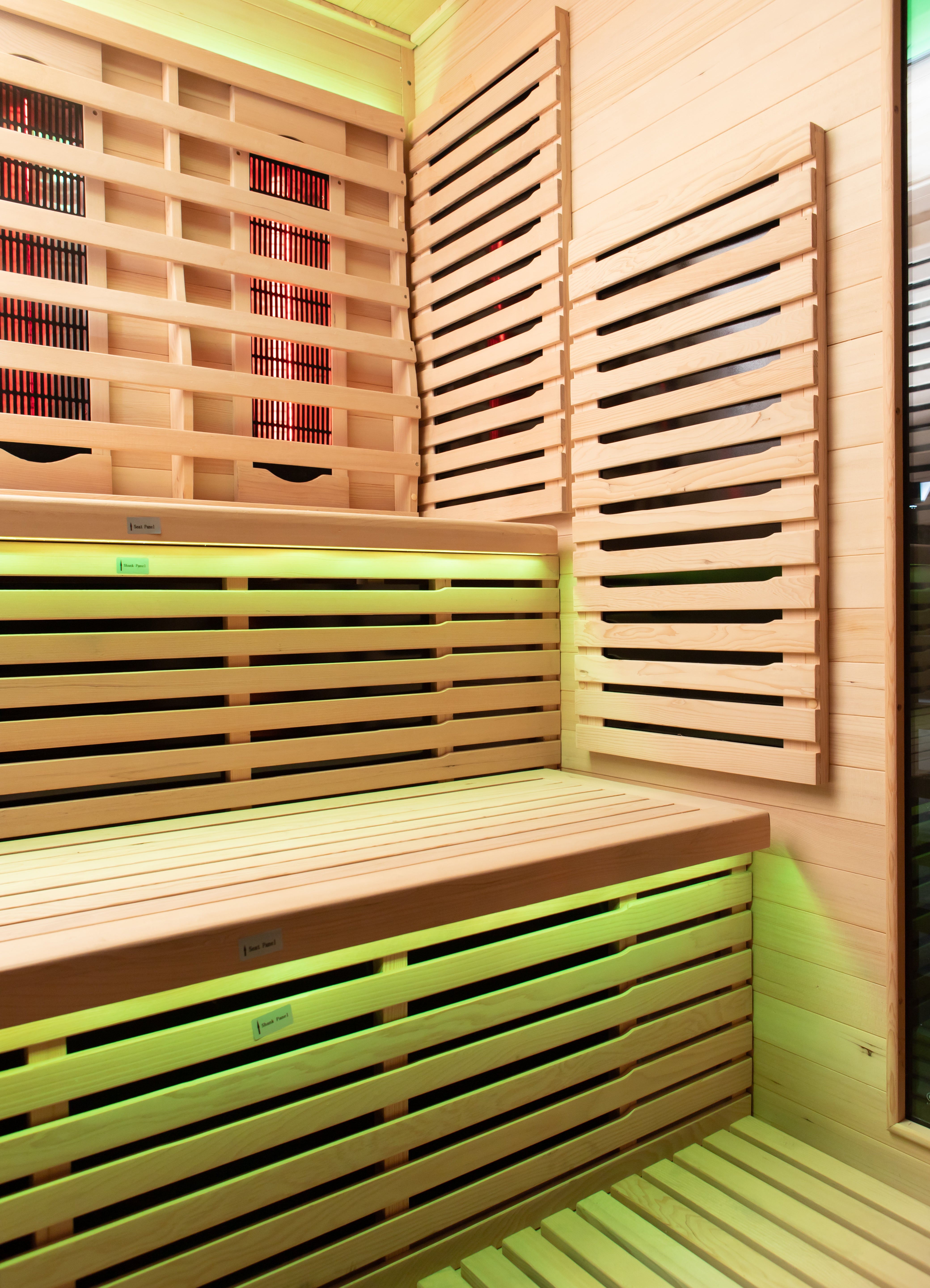 Peak Saunas Kilimanjaro 5-Person Outdoor Full Spectrum Infrared Sauna with Built-In XL Medical-Grade Red Light Therapy and Smart WiFi App Control