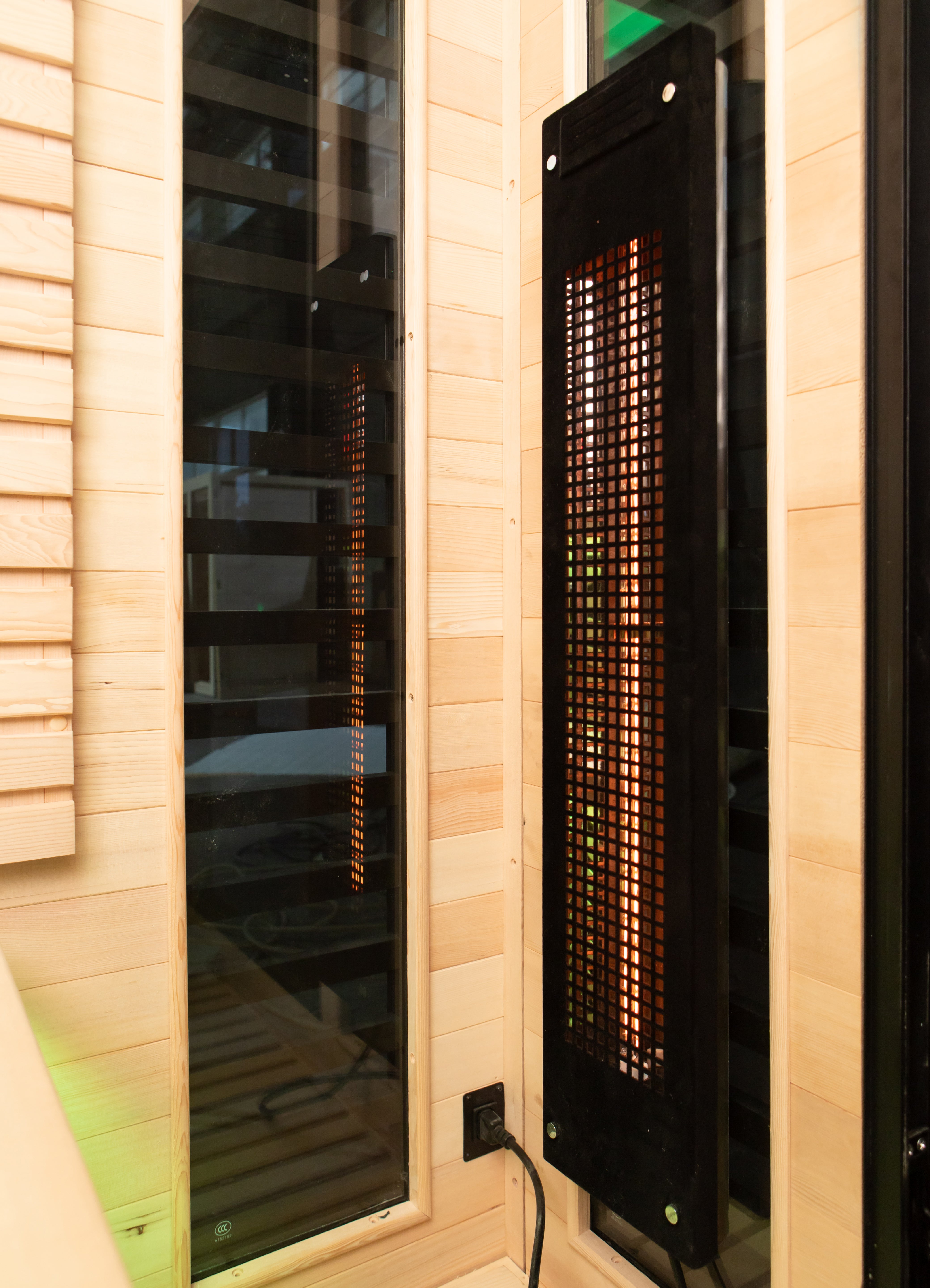 Peak Saunas Kilimanjaro 5-Person Outdoor Full Spectrum Infrared Sauna with Built-In XL Medical-Grade Red Light Therapy and Smart WiFi App Control