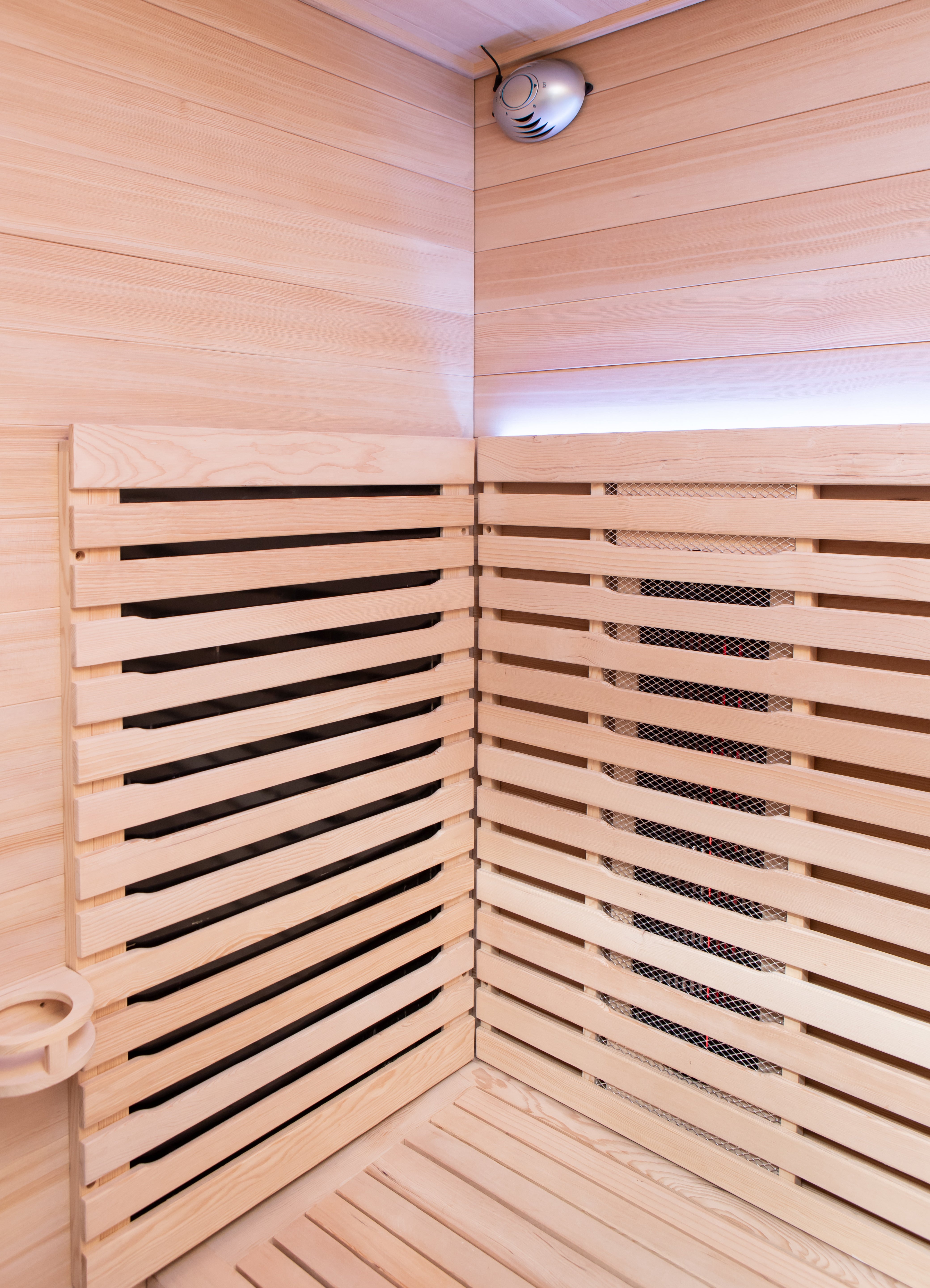 Peak Saunas Everest 2-Person Full Spectrum Infrared Sauna with Built-In XL Medical-Grade Red Light Therapy & Smart WiFi App Control