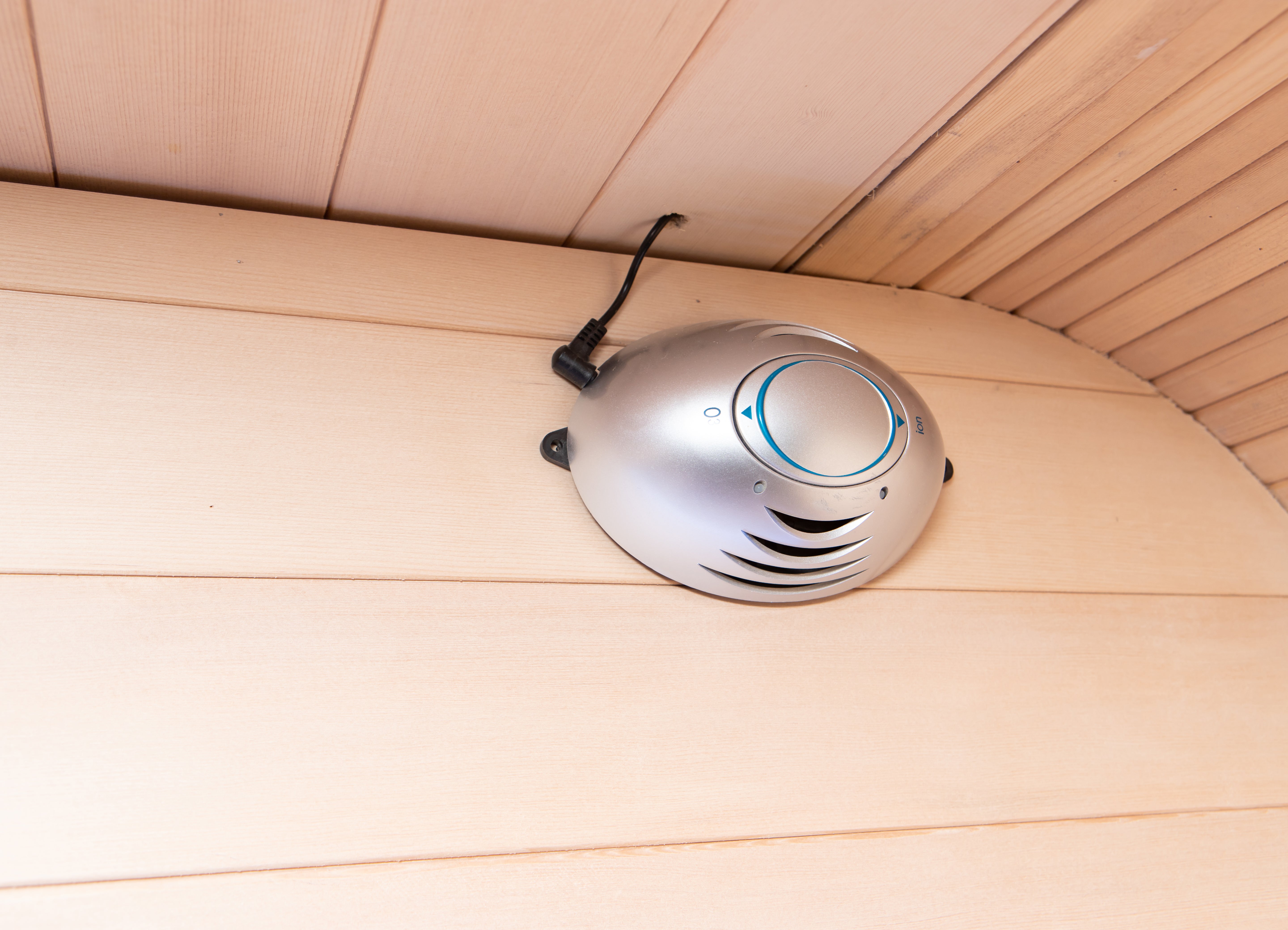 Peak Saunas El Capitan 4-Person Outdoor Full Spectrum Infrared Sauna with Built-In XL Medical-Grade Red Light Therapy and Smart WiFi App Control