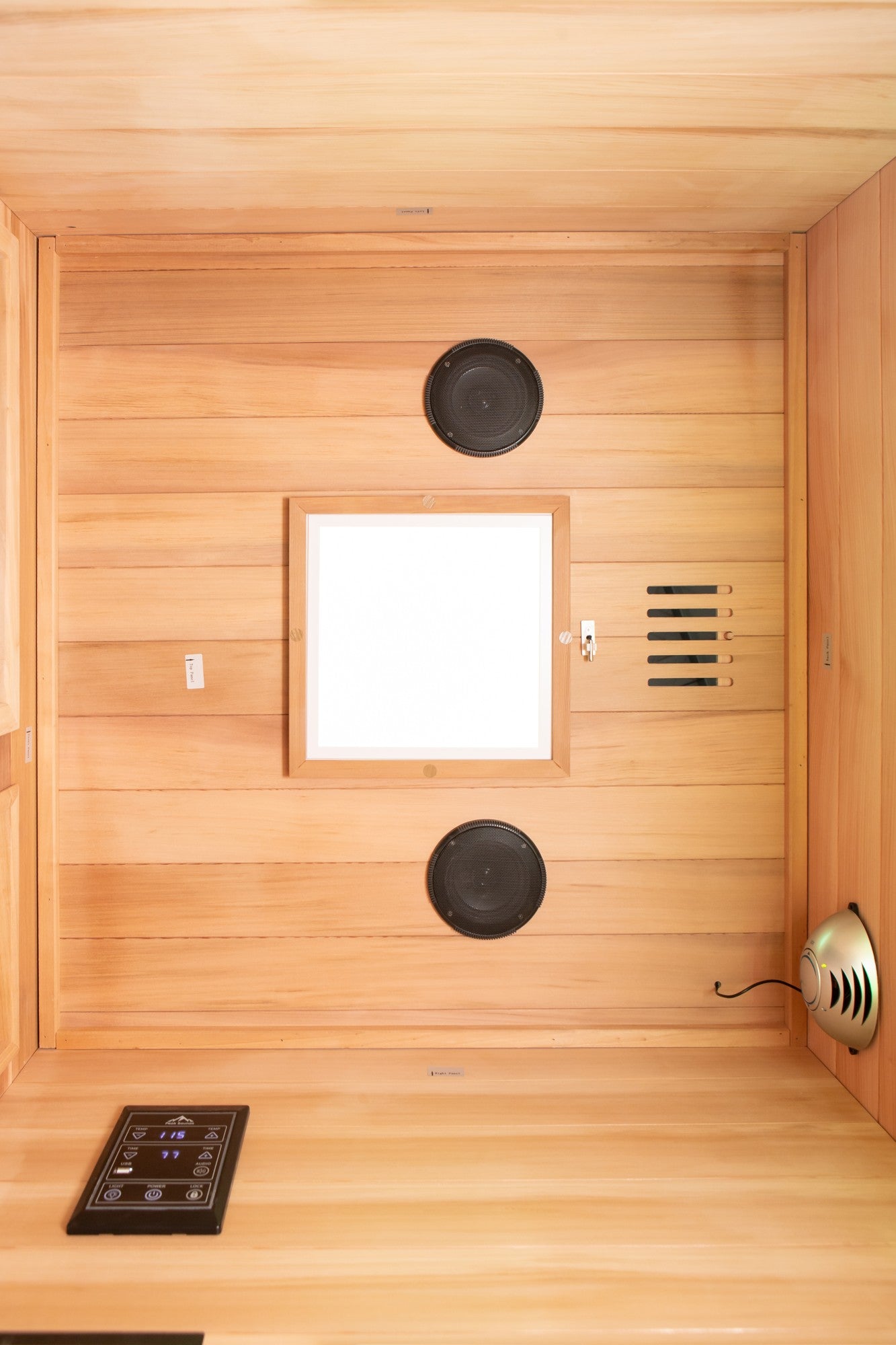 Peak Rainier sauna: Ceiling, speakers and vent